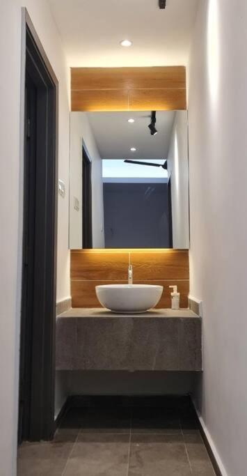 Mahkota Pool View Apartment Near A'Famosa & Jonker Malacca Exterior photo